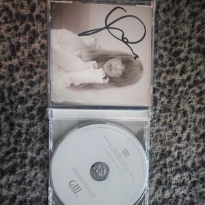 Taylor swift tortured poet signed cd